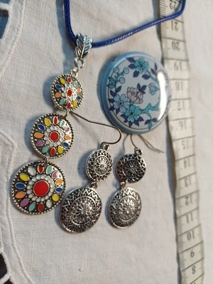 Modeschmuck Sammlung - Bild 1 von 4
