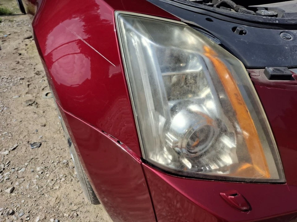 2009 Cadillac CTS Right Passenger Headlight Assembly OEM Used T4F Peeling - Image 1 of 1