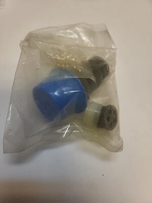 Veam CIR06G-18-11P-F80-T32 Aluminum Circular Connector Plug 5pin - Image 1 of 4