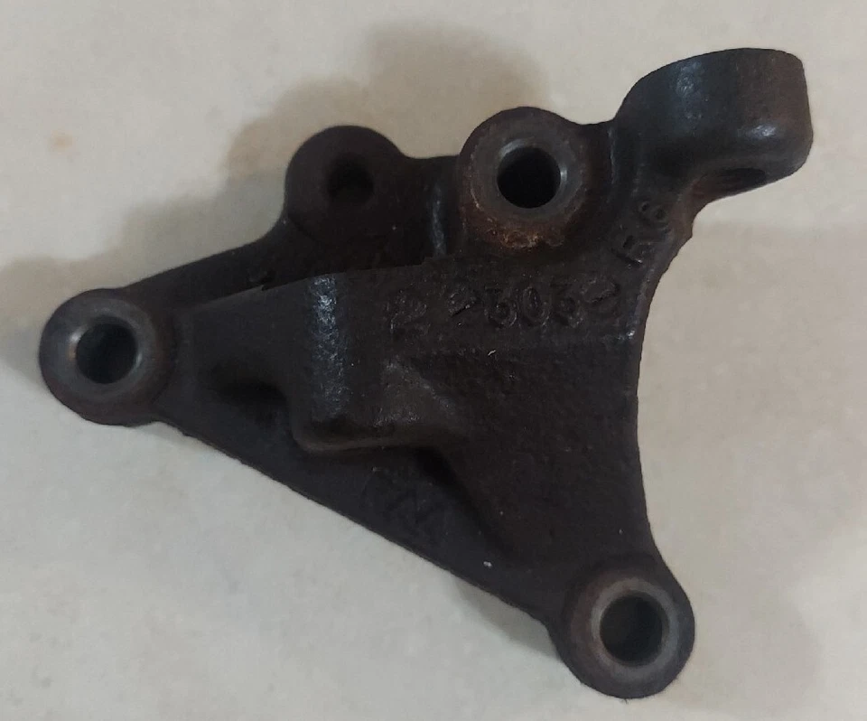 04-08 ACURA TSX ENGINE SIDE POST MOTOR MOUNT BRACKET 2.4L CL9 11910-RAA-A00  - Imagem 1 de 1