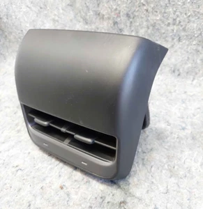 Tesla Model Y Rear USB Console 2.0 type-c 1111072-00-E - Picture 1 of 8