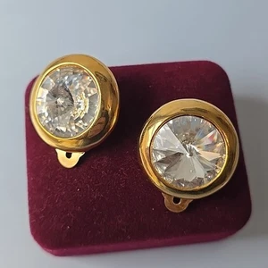 Pendientes redondos vintage Anne Klein tono dorado con pedrería de vidrio Rivoli con clip - Imagen 1 de 4