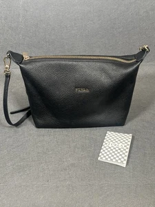 Furla Damen-Umhängetasche schwarz genarbtes Leder goldene Hardware authentisch - Bild 1 von 24