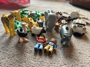 Lego Duplo Zoo Tier Konvolut Giraffe, Nilpferd, Elefant, Jeep, Flugzeug + Tierpfleger - Bild 1 von 7