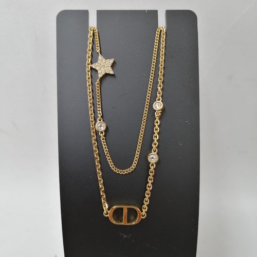 Collana Dior N1155Pmtcy Petit CD Doppia Catena Gioielli Eleganti Usata