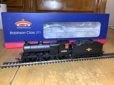 Bachmann 32-320DC BR Black Late Crest 0-6-0 Robinson Class J11 64325 DCC Fitted - Image 1 of 4