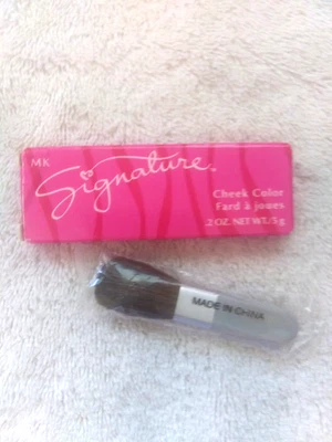 Mary Kay Signature Color de mejillas Rubor #8872 Flor del desierto y cepillo aplicador ~ Nuevo en caja Foto 1 de 3