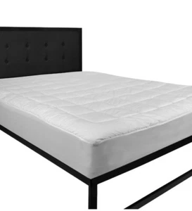 Queen Quilted Mattress Pad Cover Deep Pocket Stretch Hypoallergenic Blend NEW - Picture 1 of 5