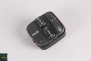 Interruptor de masaje de asiento 00-06 Mercedes W220 S500 S600 S55 delantero izquierdo o derecho fabricante de equipos originales - Imagen 1 de 6