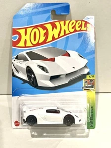2024 HOT WHEELS #204 - Lamborghini Sesto Elemento (White - Long Card) - Picture 1 of 5