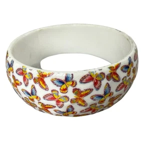 Armreif Armband Schmetterlingsmuster weiß Kunststoff buntes Design Damen Slipper - Bild 1 von 18