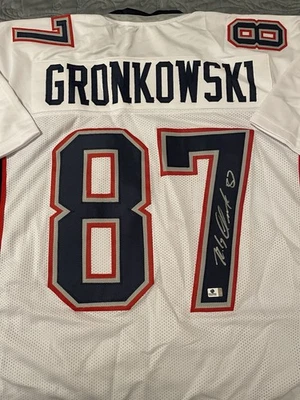 CAMISETA PERSONALIZADA FIRMADA POR ROB GRONKOWSKI GRONK de los New England Patriots NFL CERTIFICADO DE AUTENTICIDAD Auto 🔥 Foto 1 de 4