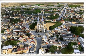 CP 36 INDRE - Châteauroux - Par avion - Le Quartier St-Luc - Picture 1 of 1