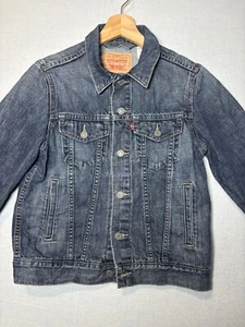 Levi’s Blue Denim Trucker Jacket – Medium Wash – Size Adult Small Womens - Picture 1 of 6