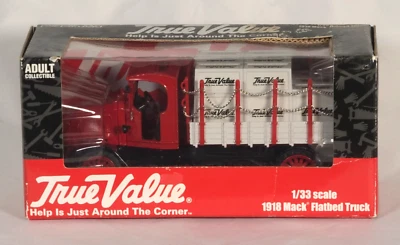 Ertl Collectibles - True Value - Camión Mack 1918 plataforma plana - escala 1:33 - en caja Foto 1 de 4