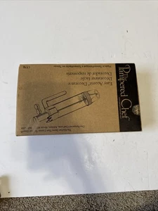 Pampered Chef Easy Accent Decorator Kit  #1778 - 6 Frosting Tips & Instructions - Picture 1 of 11