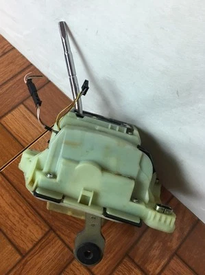 mercedes 01 02 W203 C230 C240 C320 C32 Shifter 2032672724 TESTED - Image 1 of 4