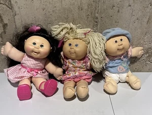 Cabbage Patch dolls Lot From 1978 1991 2021 - Picture 1 of 4