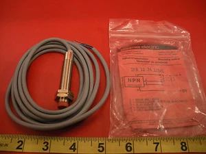 Interruptor sensor de proximidad Baumer IFR 12.24.11A/L IFR122411AL 4 cables pluma nuevo - Imagen 1 de 1