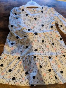 6-9 months girls dress, NWOT, Primark cream spotted long sleeve dress - Picture 1 of 4
