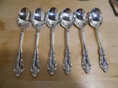 6 Oneida Community Silverplate SILVER ARTISTRY Pattern Oval Soup Spoons 6719 - Image 1 of 3