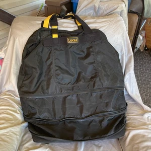 Lucas Black Expandable Duffel Bag Lightweight Travel Weekender Bag 20” Wide NICE - Picture 1 of 24