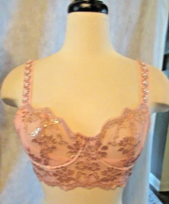 NUEVO VICTORIA'S SECRET Sexy Encaje Push Up Con Aros Rubor Rosa Talla 32D Lentejuelas Foto 1 de 4