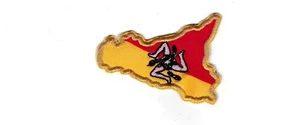 [Patch] REGIONE SICILIA CON TRINACRIA 7,5  x 5,5 cm toppa ricamata ricamo - 522 - Picture 1 of 1