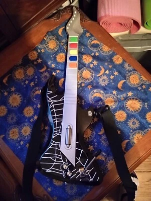 Psyclone Essentials Wireless Guitar For PlayStation 2 - Image 1 of 4