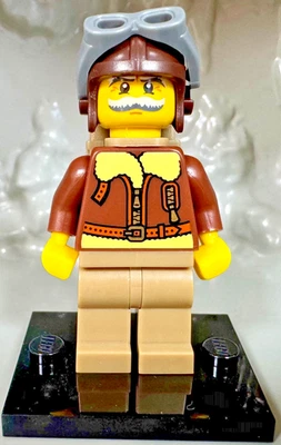 LEGO (8803) CMF Series 3 Pilot Aviator Minifigure col03-2 Complete Set Flying - Image 1 of 4