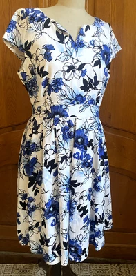 Womens Caroline Morgan Blue Floral Cap Sleeve Summer Dress Size 16 – New - image 1 of 4