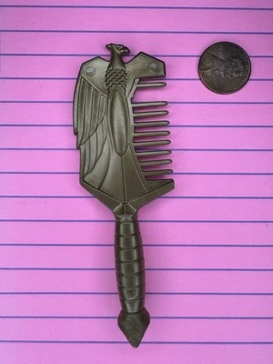 1984 Galoob Golden Girl Guardians of the Gemstone Gold Hair Brush - Image 1 of 2