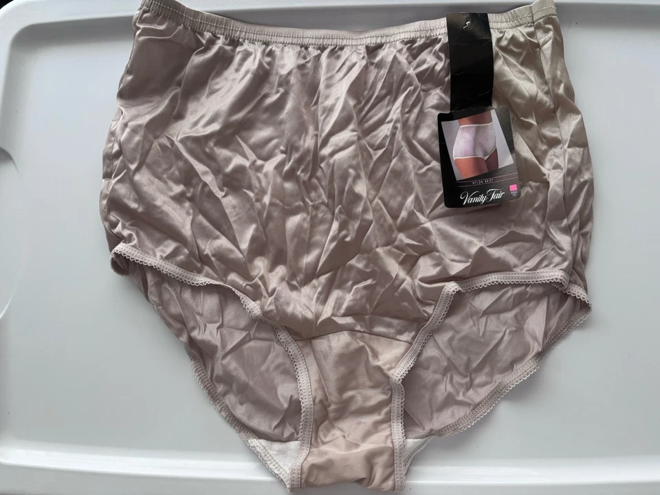 Bragas Calzoncillos Clásicas Vintage Vanity Fair Nylon Ravissant 15712 Gris Talla 6 Foto 1 de 4