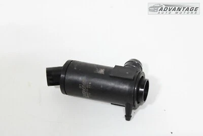 Subaru Impreza 2017-2023 limpiaparabrisas delantero limpiaparabrisas depósito tanque bomba OEM Foto 1 de 4