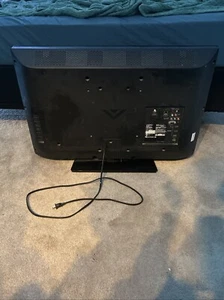 VIZIO VO320E HDTV - VIZIO 32” HDTV Display - Picture 1 of 12