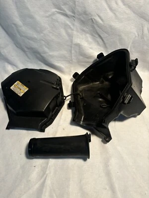 Sea-Doo GTX 255 2009 Limited IS toma de aire silenciador caja 273000250 273000249 Foto 1 de 4