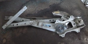 Holden Jackaroo 2/98-03 Left Front Manual Window Regulator - Picture 1 of 2