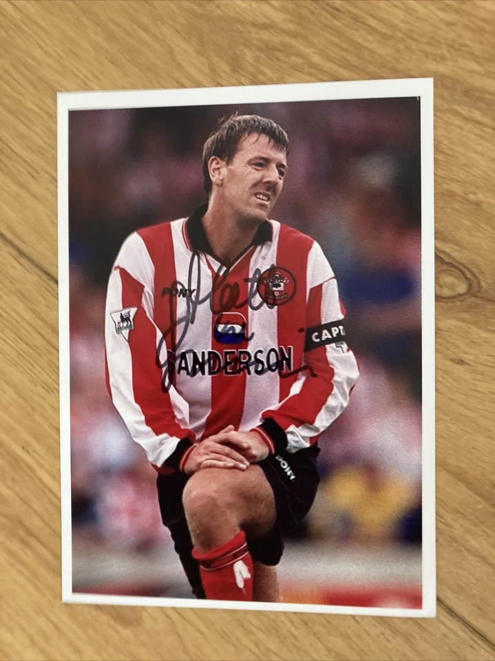 Matt Le Tissier Southampton Genuine  Hand Signed 7x5 bordered photo Autograph - Image 1 of 1