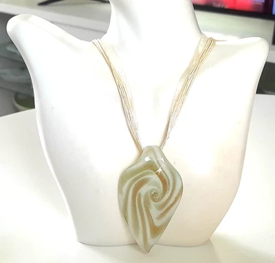 Arte Artesanal Lágrima de Vidrio 3" Blanco con Manchas de Oro Colgante en Cinta Collar Foto 1 de 4