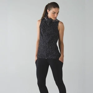 Chaleco Lululemon Go The Distance Textura Mariposa Visón Baya Negro Talla 6 - Imagen 1 de 9