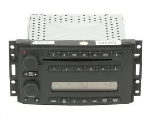 2005-2007 Chevrolet Uplander Saturn Relay AM FM Radio CD Part 15806261 Opt US8 - Picture 1 of 7