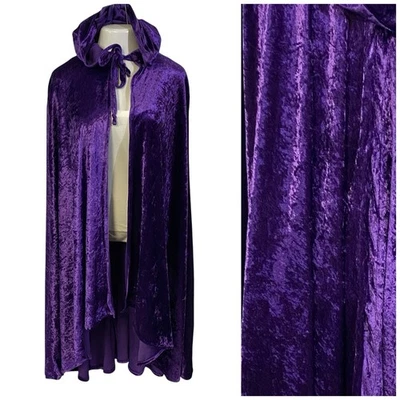 Capa de terciopelo aplastado púrpura con capucha gótica talla única disfraz fiesta bruja caprichoso Foto 1 de 4