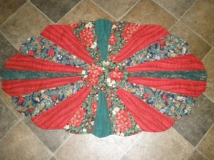 Handmade Double Sided Table Runner Poinsettia Christmas Theme 24"x42" (SU29) - Picture 1 of 4