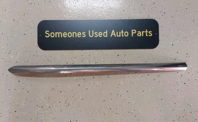 Cuadro trasero Plymouth 1958 panel moldura aleta superior 1957 Savoy Belvedere Fury Foto 1 de 4