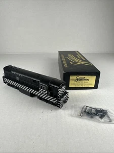 Spectrum HO Scale 81203 Fairbanks Morse H16-44 Diesel Santa Fe #3019 (A) - Picture 1 of 15