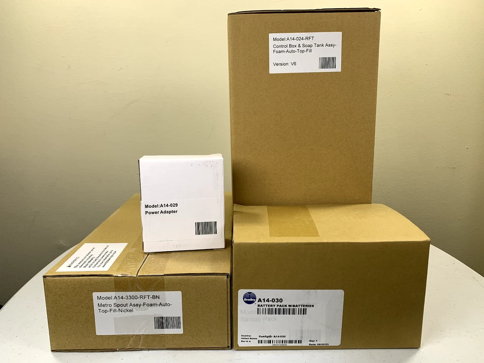 Dispensador de jabón Bradley 6-3300 Verge montado en cubierta espuma sin contacto serie Metro Foto 1 de 4