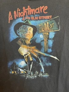 A Nightmare On Elm St. Shirt Kurzarm Rundhals Horrorfilm Shirt Retro L - Bild 1 von 6