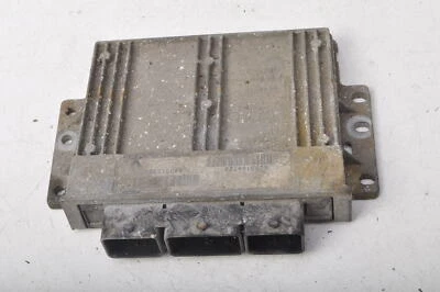 Renault Laguna II 1.8 16V 121PS Unità di Controllo Del Motore 8200164728 - Immagine 1 di 4