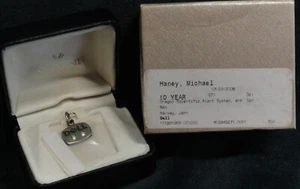 DELL Computers Employee 10 Year Award Charm Two Diamonds - In Box Named Employee - Picture 1 of 4