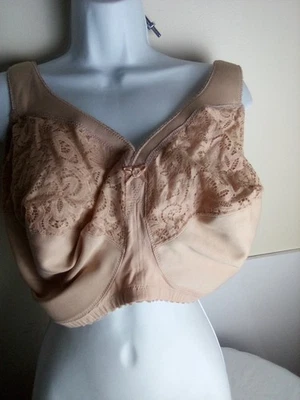GLAMORISE Brassiere LACE SIZE 44J - Image 1 of 4